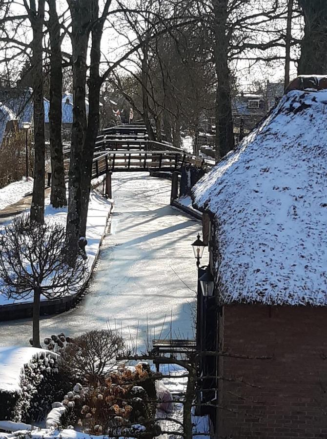 B&B Villa Giethoorn - Canalview, Privacy & Parking Dış mekan fotoğraf