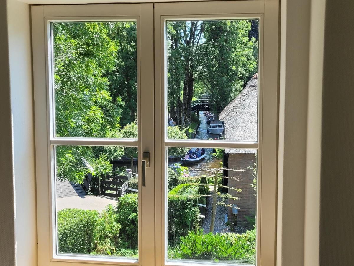 B&B Villa Giethoorn - Canalview, Privacy & Parking Dış mekan fotoğraf